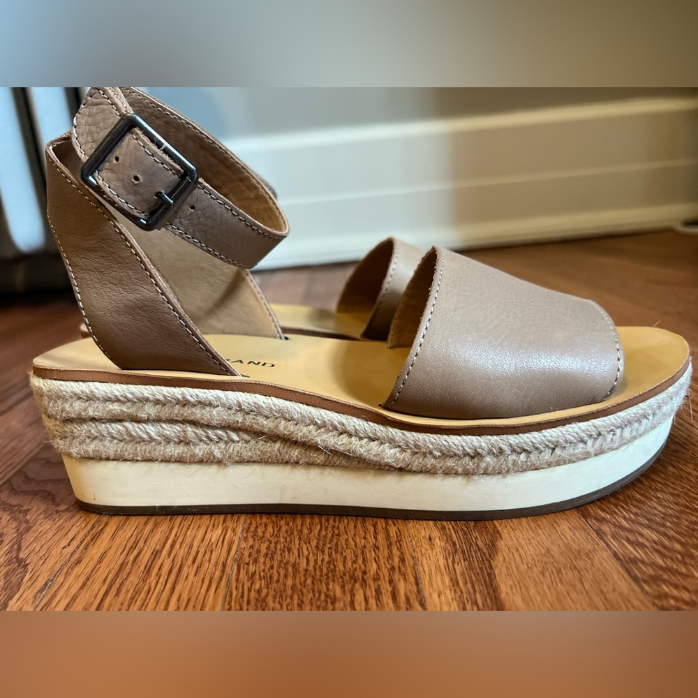 Lucky Brand Joodith Platform Leather Wedge Sandal - Tan, Size 8 - Picture 2 of 7